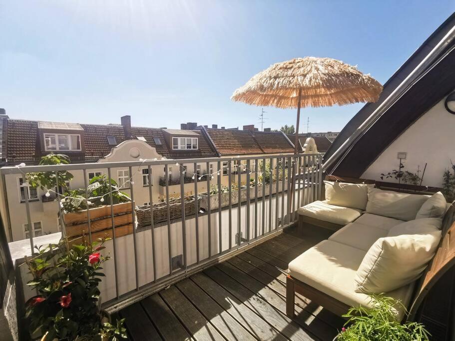 Apartment Penthouse + 2 Balconies & Terrace *